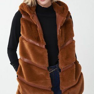 NWT Joseph Ribkoff Faux Fur Vest